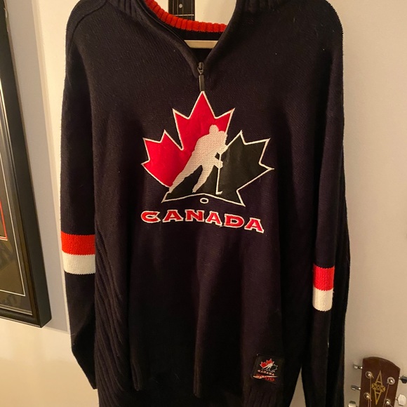 Team Canada Olympic Hockey Knit Sweater - Picture 2 of 6